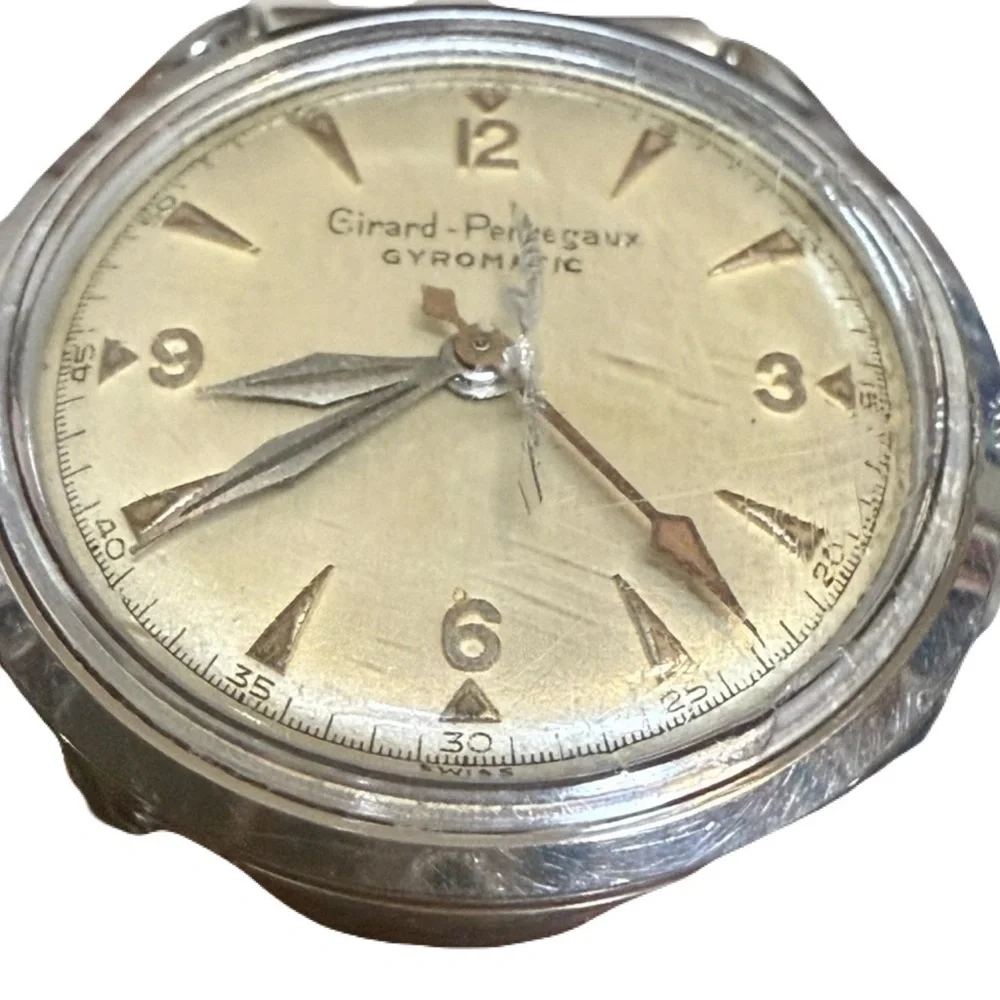 Girard-Perregaux Gyromatic Automatic 32mm Watch